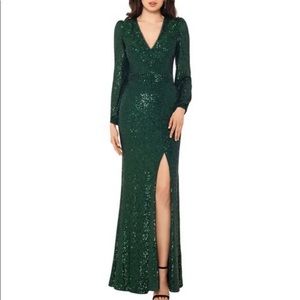 XSCAPE Green Sequin V Neck Full Length Evening Sheath Dress 10P NWT